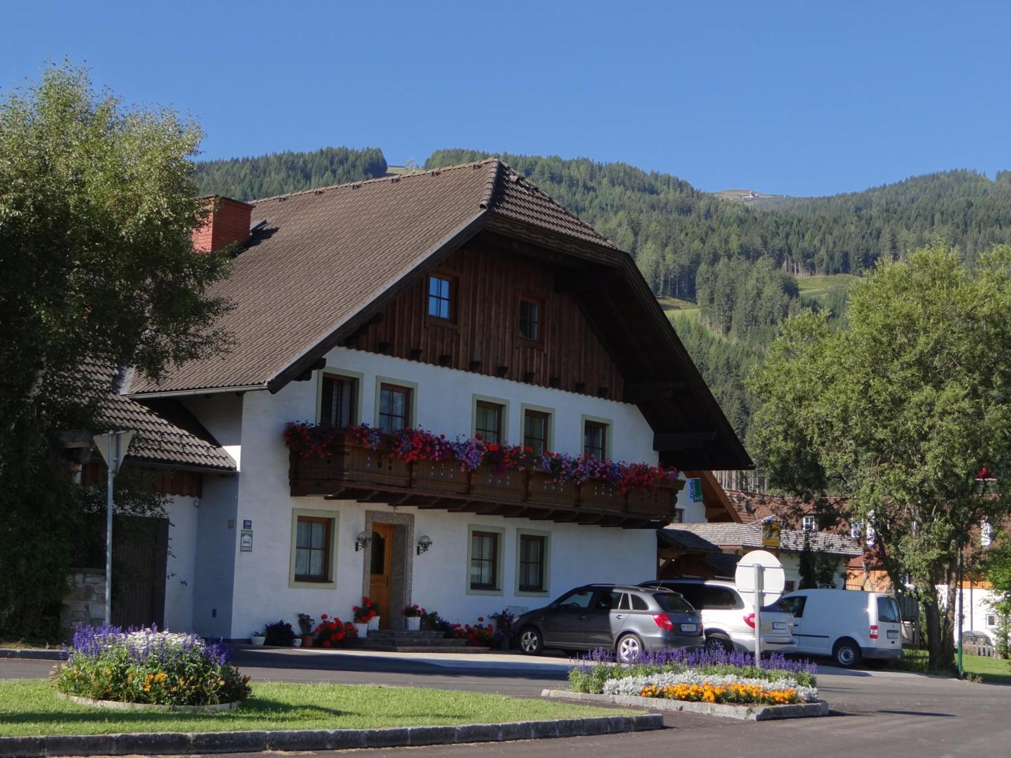 Haus Edelweiss Apartment Sankt Margarethen im Lungau Exterior foto