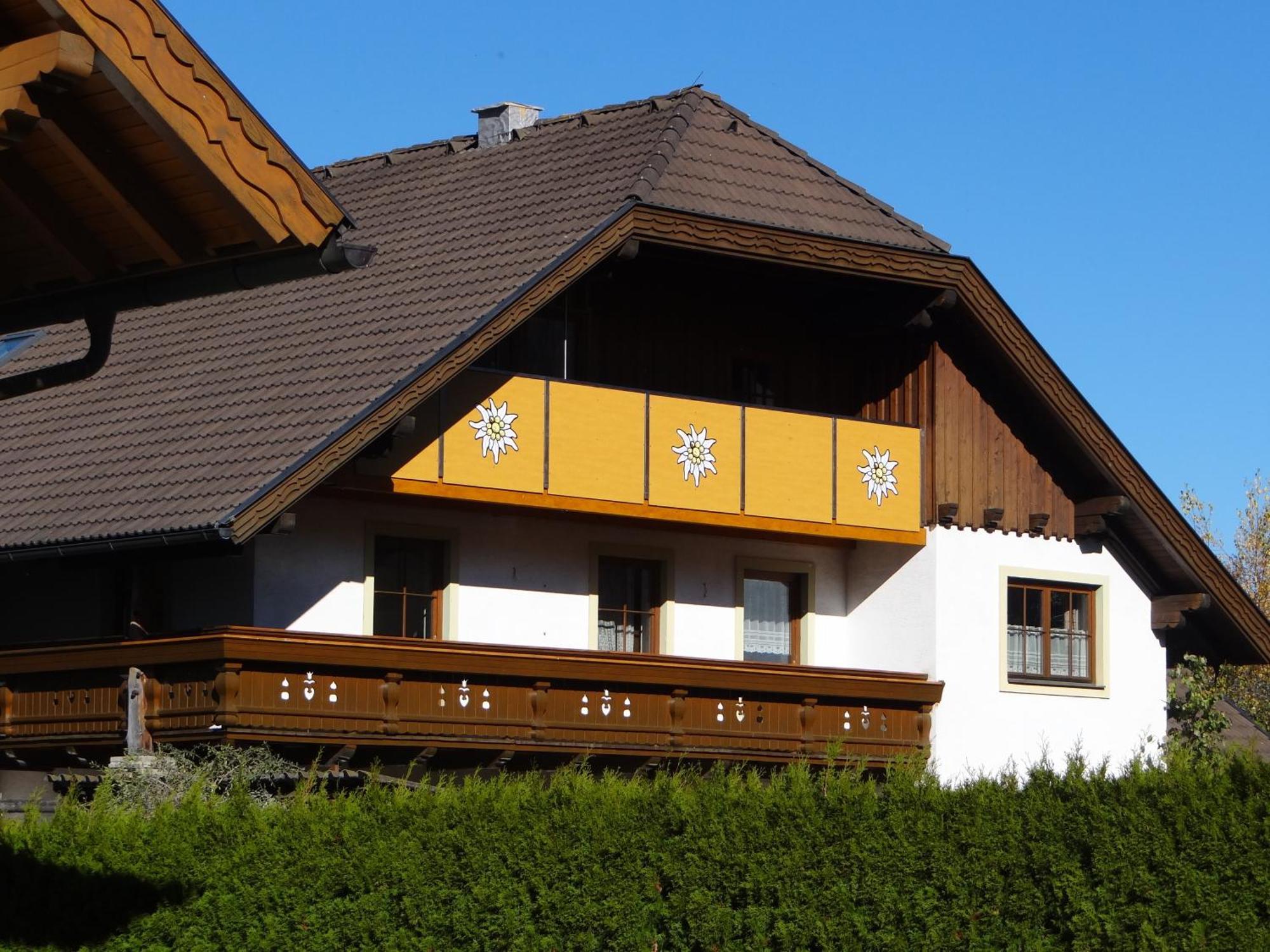 Haus Edelweiss Apartment Sankt Margarethen im Lungau Exterior foto